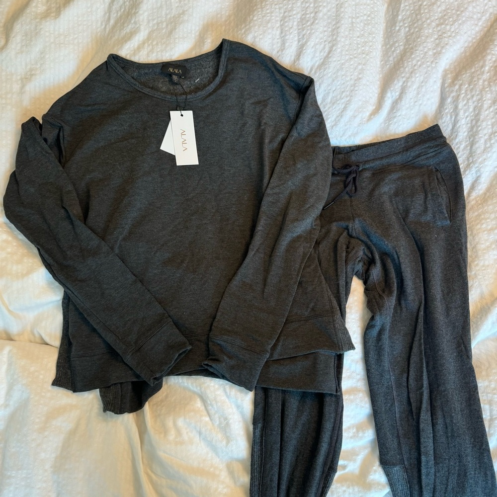 ALALA Matching Set Medium